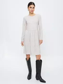 Платье-трапеция