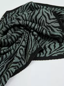 Платок с принтом