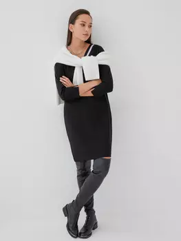 Прямое платье