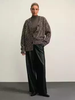 Прямые брюки из искусственной кожи