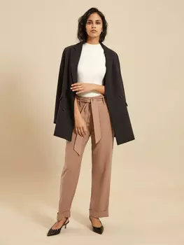 Прямые брюки с поясом