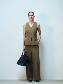 Прямые брюки со стрелками