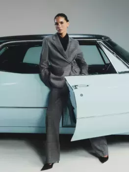 Прямые брюки в клетку