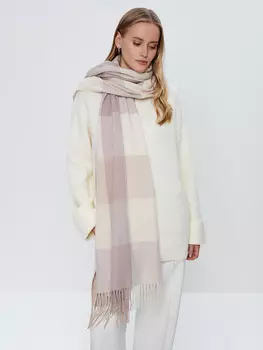 Шарф с бахромой
