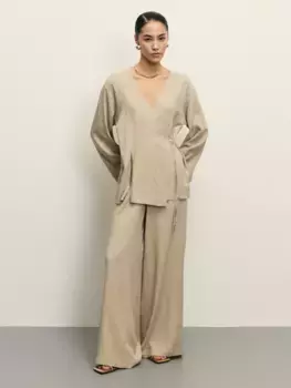 Широкие брюки из вискозы и льна