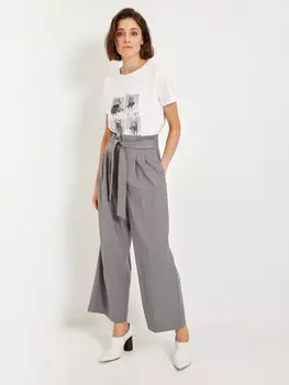 Широкие брюки с поясом