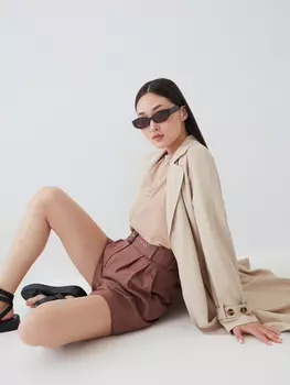 Шорты с ремнем