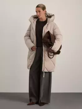 Стеганое пальто с капюшоном