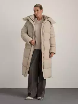 Стеганое пальто с капюшоном