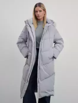 Стеганое пальто с капюшоном