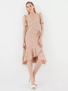 Струящееся платье с воланами