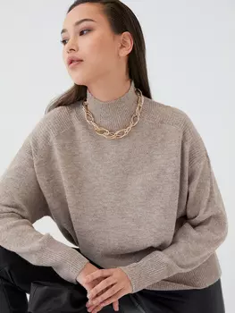 Свитер из переработанного полиэстера