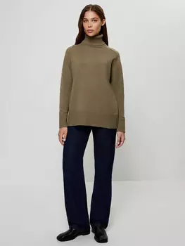 Свитер из вискозы