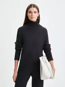 Свитер из вискозы