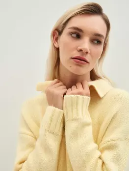 Свитер с ангорой