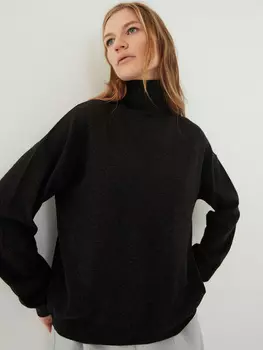 Свитер с шерстью