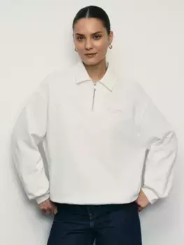 Свитшот с отложным воротником и вышивкой