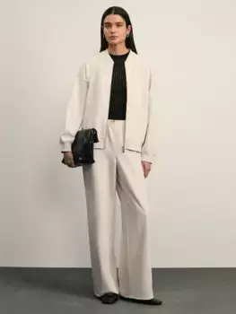 Толстовка на молнии с декоративными швами