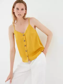 Топ на пуговицах