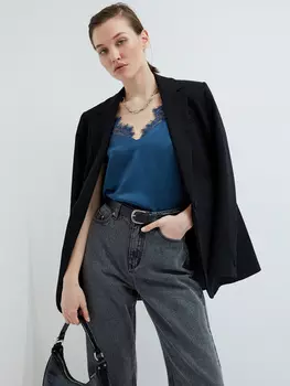 Топ с кружевом