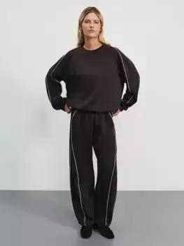 Трикотажные брюки с контрастным кантом