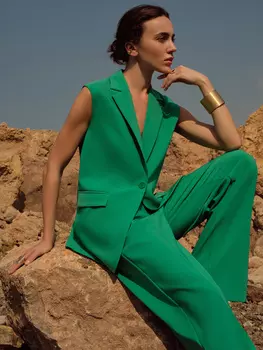 Удлиненный жилет