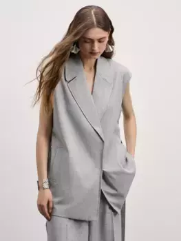 Удлиненный жилет с поясом