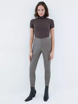 Узкие брюки из экокожи