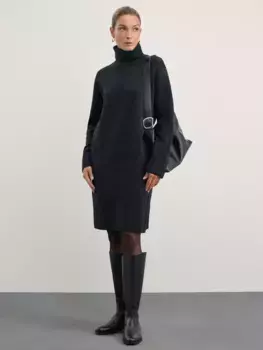 Вязаное платье с добавлением шерсти