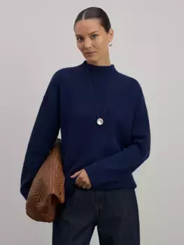 Вязаный джемпер в риб