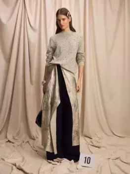 Вязаный фактурный джемпер из вискозы