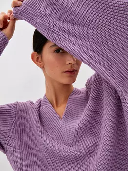 Вязаный свитер