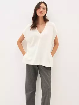 Вязаный жилет