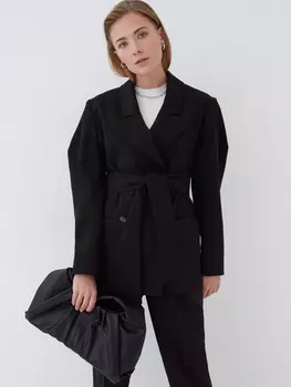 Жакет на поясе