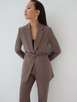 Жакет с ремнем