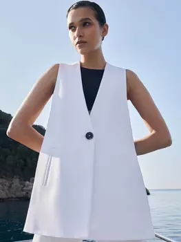 Жилет с разрезами