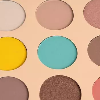 Палетка теней Haute couture Vivienne Sabo/Вивьен Сабо 15г тон 01 Intrigue