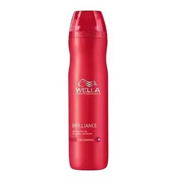 Шампунь для защиты цвета окрашенных нормальных и тонких волос Wella Professional 250мл