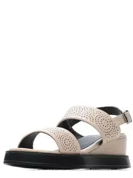 Босоножки женские INSTREET