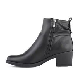 Ботинки INSTREET