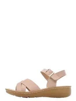 Сандалии женские INSTREET