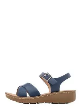 Сандалии женские INSTREET