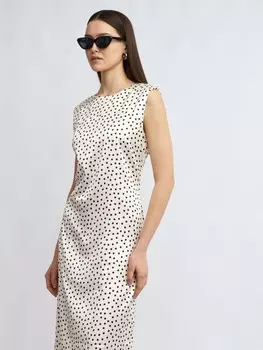 Атласное платье миди в горошек без рукавов