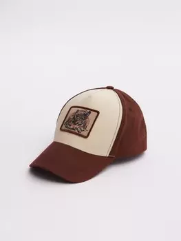 Бейсболка с полукруглым козырьком