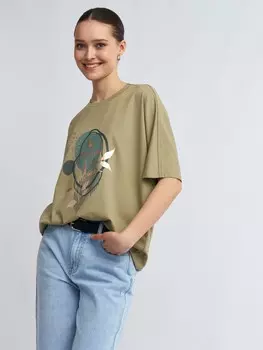Блузка-футболка с коротким рукавом и принтом