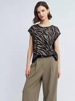 Блузка с узором в полоску