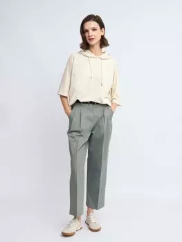 Брюки фасона Carrot с ремнём