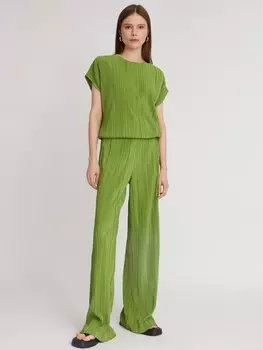 Брюки на резинке из фактурной ткани