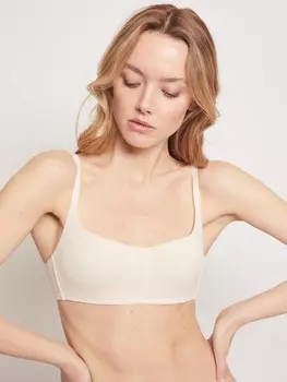 Бюстгальтер с формованными чашками без косточек