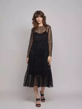 Двойное платье из сетки и нижней комбинации